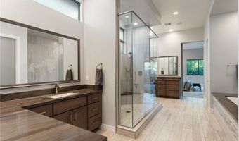 38 Moonfire Dr, Las Vegas, NV 89135