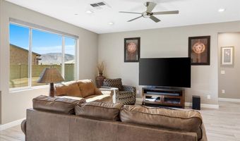 278 Laughing Hill Dr, Clarkdale, AZ 86324