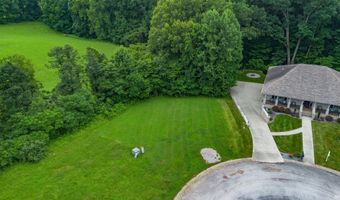 409 Crooked Stick Dr, Bedford, IN 47421