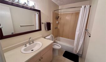 98-1034 Moanalua Rd 4202, Aiea, HI 96701