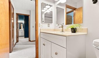1438 Newell Ct, Columbus, OH 43228