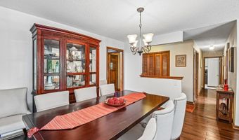 815 S Salem Ave, Arlington Heights, IL 60005