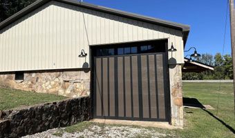 105 Couch St, Alton, MO 65606