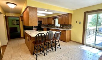 7051 WOODLAND Ln, Amherst, WI 54406