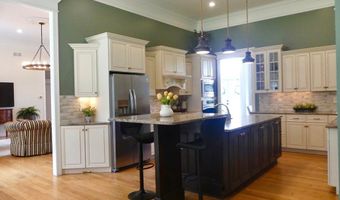 99 Elizabeth St, Agawam, MA 01030