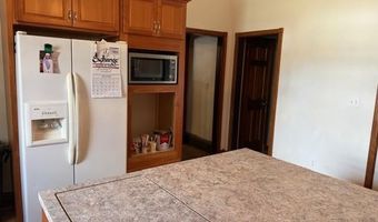 401 N 9th St, Atchison, KS 66002