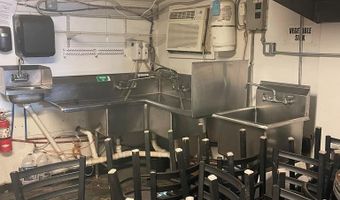 318 Water St, Bainbridge, GA 39817