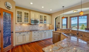 149 Saladon Rd, Angel Fire, NM 87710