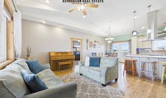 53 E 3rd St N, Cowley, WY 82420