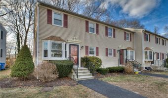 501 Woodhaven Ct 501, Cranston, RI 02920