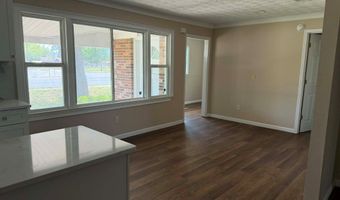 813 W 12th St, Alma, GA 31510