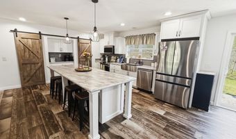 1113 Hale Branch Rd, Barboursville, WV 25504