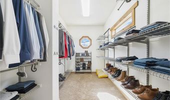 53 E 3rd St N, Cowley, WY 82420