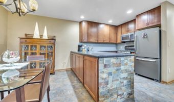 352 Emerald Dr, Arnolds Park, IA 51331