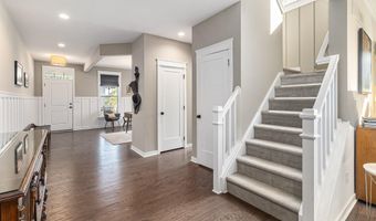 6217 S Trailwoods Dr, Ann Arbor, MI 48103