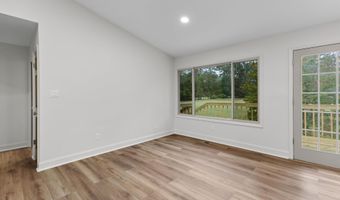 3320 Hazelwood Ct, Baneberry, TN 37890