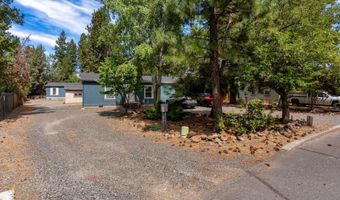 61071 Chuckanut Dr, Bend, OR 97702