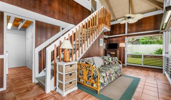 592 Kaimalino St, Kailua, HI 96734