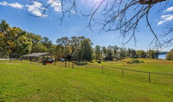 2416 Cherokee Dr, Bean Station, TN 37708