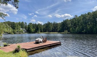 245 Lakeside Dr, Aberdeen, NC 28315
