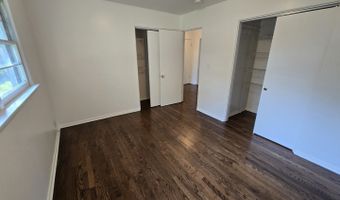 901 E Krage Dr, Addison, IL 60101