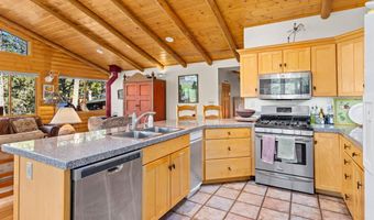 747 Coyote Hill Rd, Allenspark, CO 80510