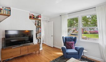 8810 LOWELL St, Bethesda, MD 20817