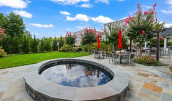 6101 FAIRVIEW FARM Dr 408, Alexandria, VA 22315
