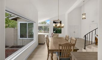 701 S Carriage Cir, Anaheim, CA 92807