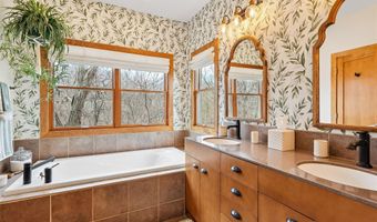 33903 Mill Creek Cir, Adel, IA 50003