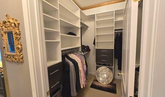 1209 N CHARLES St 202, Baltimore, MD 21201