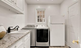 5606 WILSON Ln, Bethesda, MD 20814