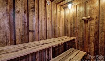 27 Apple Orchard Ln, Lake Wylie, SC 29710