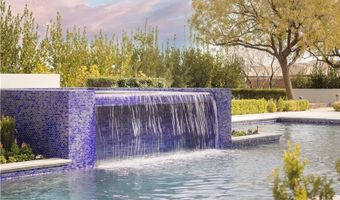 6 Bright Hollow Ct, Las Vegas, NV 89135