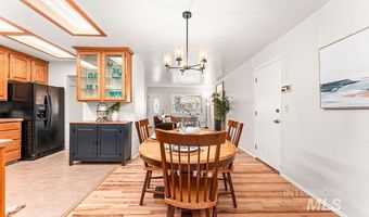 3418 N Red Oak Dr, Boise, ID 83703