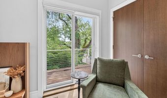 1980 Hillside Dr, Columbus, OH 43221
