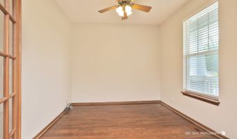 848 Timber Lake Dr, Antioch, IL 60002