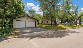 1929 Jerrold Ave, Arden Hills, MN 55112