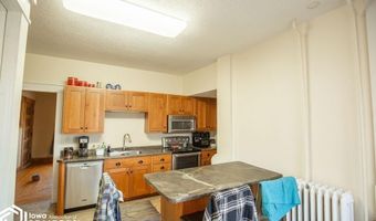 321 S Moore St, Algona, IA 50511
