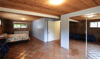 17825 Bear Valley Ln, Escondido, CA 92027