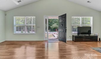 2126 Downing St, Charlotte, NC 28205