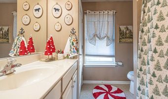 207 ENTERPRISE Dr, Berlin, MD 21811