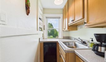 19 Remington St, Warwick, RI 02888