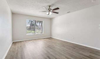 493 Quarry Ln, Sebastian, FL 32958