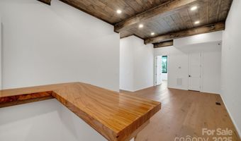 404 Silver Eagle Trl, Banner Elk, NC 28604