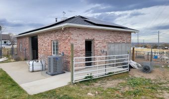 2428 W SILVERPOINT Way S, Bluffdale, UT 84065