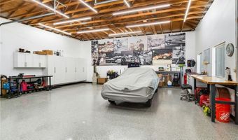 13288 Oak Crest Dr, Yucaipa, CA 92399