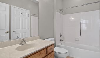 20 Valley Stream Pl, Barnegat, NJ 08005