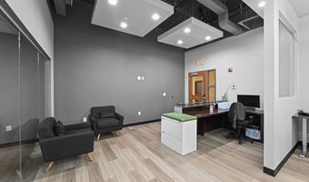 20755 WILLIAMSPORT Pl 380, Ashburn, VA 20147