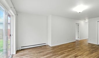 9112 Lakehurst Dr, Anchorage, AK 99502
